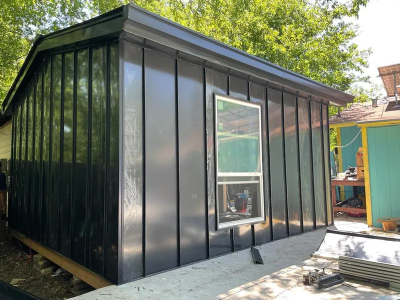 Black standing seam metal wall panels for Roof Inspection in Lynwood